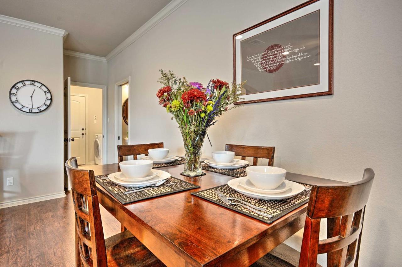 College Station Townhouse With Private Patio Villa Dış mekan fotoğraf
